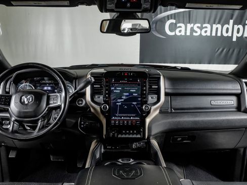 Used 2019 RAM 3500 Laramie image 15