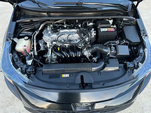 Used 2021 Toyota Corolla LE image 26