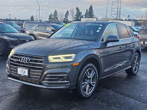 Used 2020 Audi Q5 e Premium Plus image 3