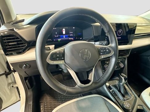 Certified 2025 Volkswagen Taos S AWD/4WD image 11