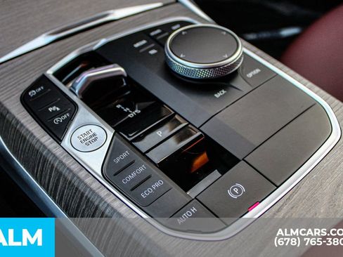 Used 2025 BMW 330i xDrive Sedan image 36