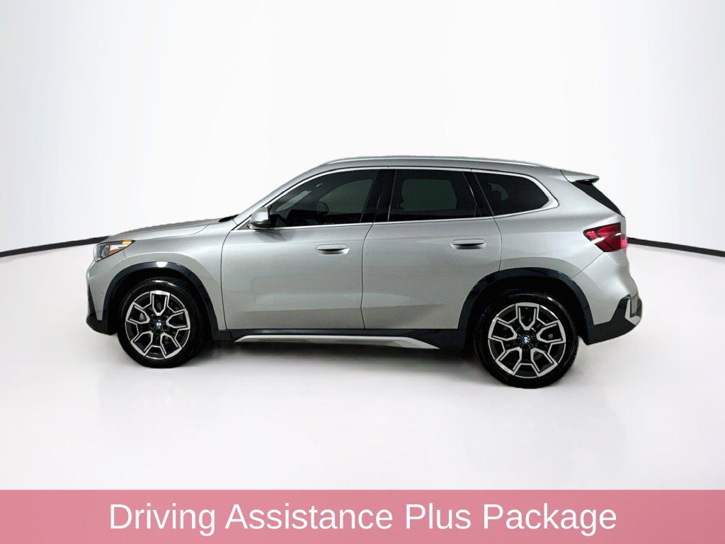 Used 2024 BMW X1 xDrive28i w/ Convenience Package AWD/4WD image 4