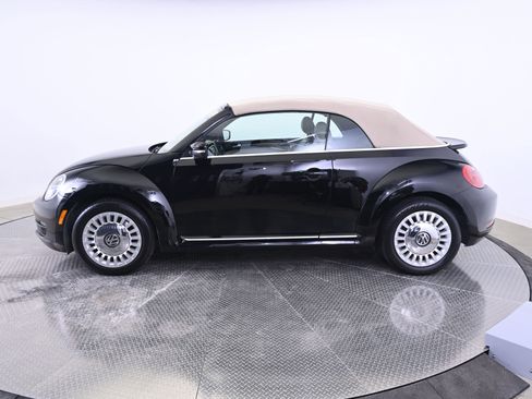 Used 2015 Volkswagen Beetle 1.8T image 12