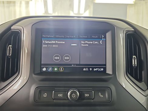 Certified 2022 Chevrolet Silverado 2500 Custom w/ Custom Value Package image 26