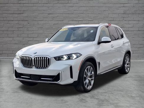 Used 2024 BMW X5 sDrive40i RWD image 3