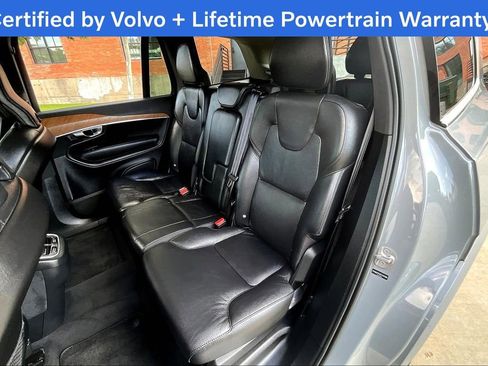 Certified 2025 Volvo XC90 B6 Plus image 33