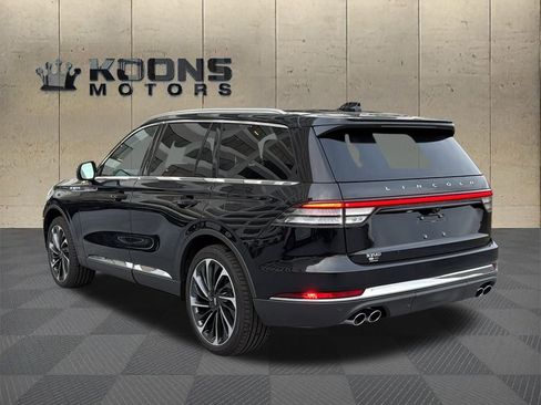 New 2025 Lincoln Aviator Reserve w/ Illumination Package image 3