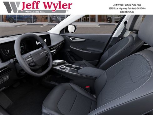 New 2025 Kia EV6 Light w/ Light LR Technology Package image 18