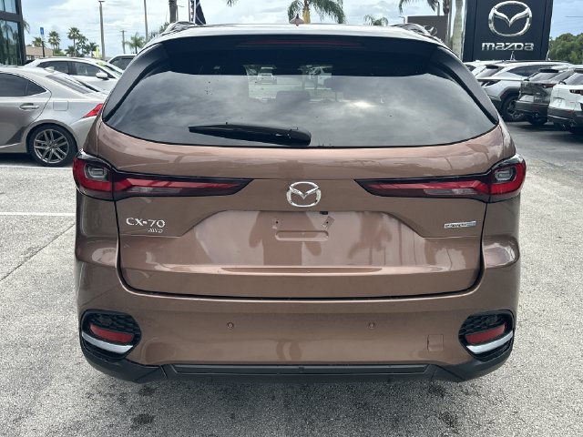 Used 2025 MAZDA CX-70 Plug-In Hybrid w/ Premium Plus AWD/4WD image 7