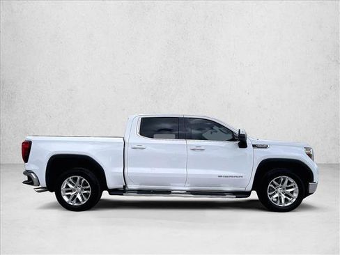 Used 2020 GMC Sierra 1500 SLE w/ SLE Value Package image 5