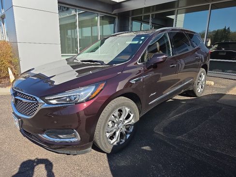 Used 2021 Buick Enclave Avenir w/ Avenir Technology Package AWD/4WD image 1