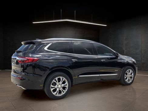 Used 2021 Buick Enclave Avenir w/ Avenir Technology Package FWD image 7