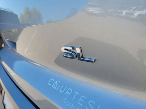 New 2025 Nissan Pathfinder SL image 8