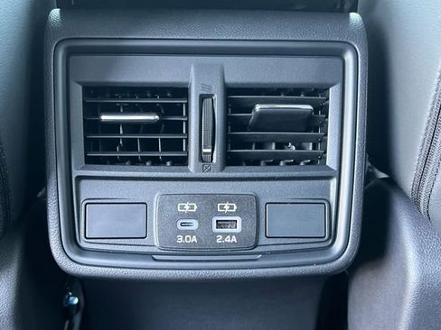 New 2026 Subaru Forester Premium AWD/4WD image 34