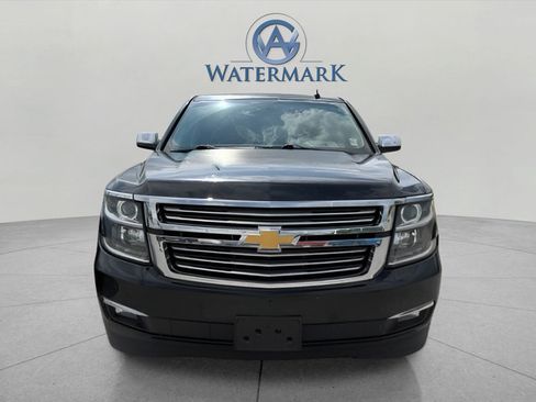 Used 2017 Chevrolet Suburban Premier RWD image 14