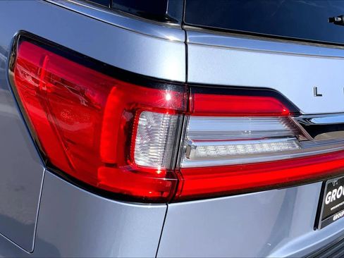 Used 2019 Lincoln Navigator Black Label w/ Cargo Package image 28