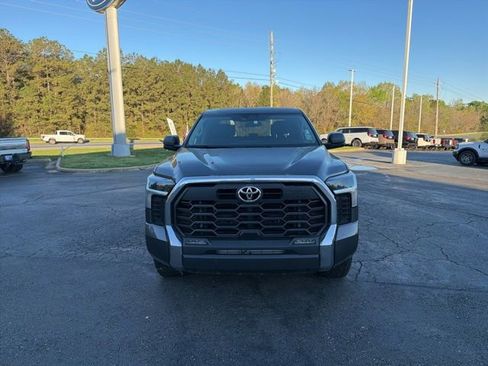 Used 2022 Toyota Tundra SR5 w/ TRD Off-Road Package image 8