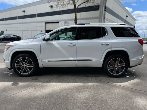 Used 2019 GMC Acadia Denali AWD/4WD image 6