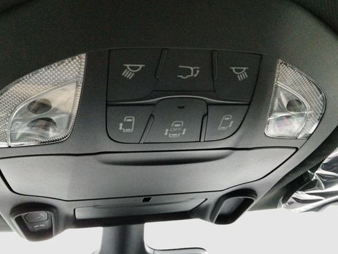 New 2026 Chrysler Pacifica Limited w/ S Appearance Package image 26