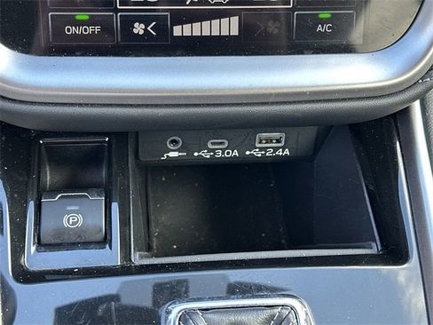Used 2024 Subaru Outback Limited image 10
