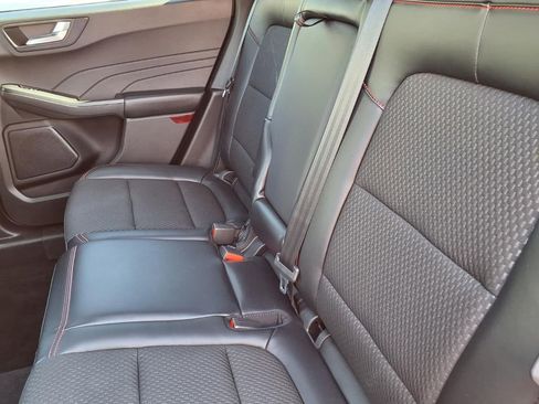 Used 2023 Ford Escape ST-Line Select w/ Tech Pack #2 AWD/4WD image 7