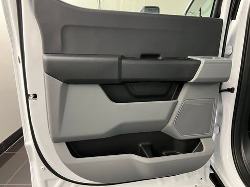 New 2026 Ford F350 XL w/ XL Chrome Package image 29