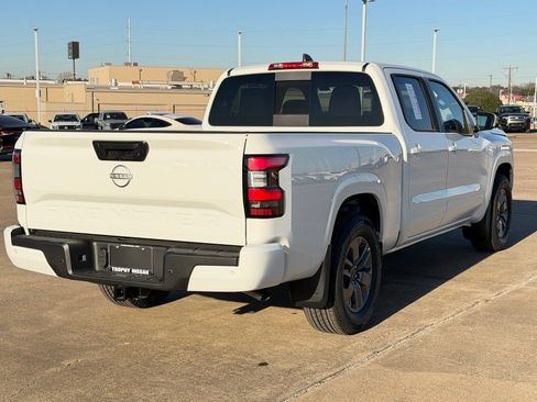 New 2026 Nissan Frontier SV image 4