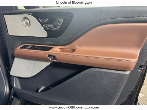 New 2026 Lincoln Aviator Reserve AWD/4WD image 19