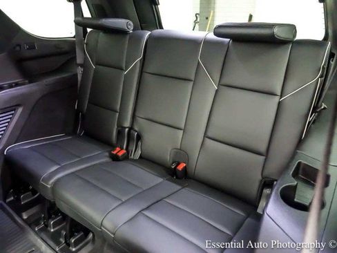 Used 2023 Cadillac Escalade Premium Luxury w/ LPO, Radiant Package AWD/4WD image 16