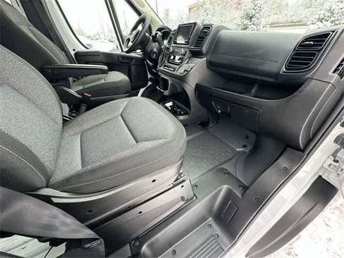 Used 2023 RAM ProMaster 2500 image 18