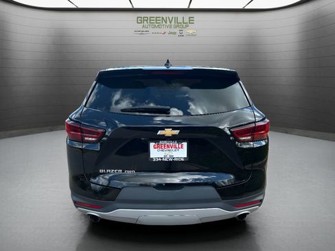 Used 2025 Chevrolet Blazer LT AWD/4WD image 7