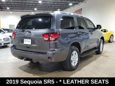 Used 2019 Toyota Sequoia SR5 image 9