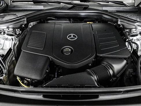 Used 2026 Mercedes-Benz GLC 300 4MATIC image 23