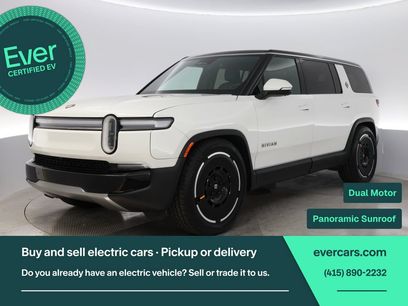 Used 2025 Rivian R1S Adventure Dual