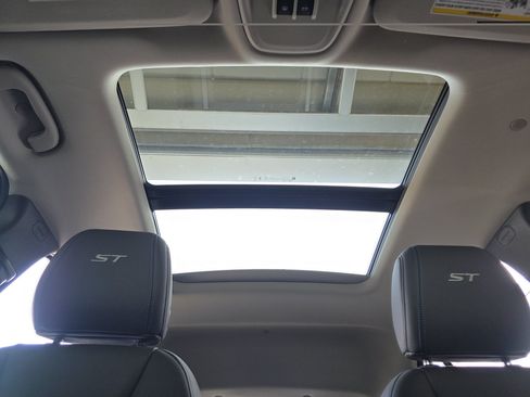 New 2026 Buick Encore GX Sport Touring w/ Comfort Package FWD image 10