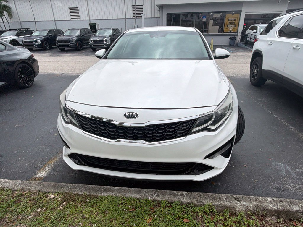 Used 2019 Kia Optima LX FWD image 2