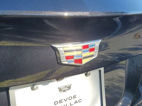 Used 2022 Cadillac XT4 Premium Luxury w/ Enhanced Visibility Package image 28