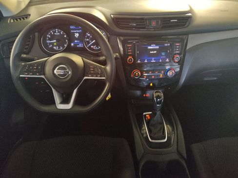 Used 2021 Nissan Rogue Sport S FWD image 22