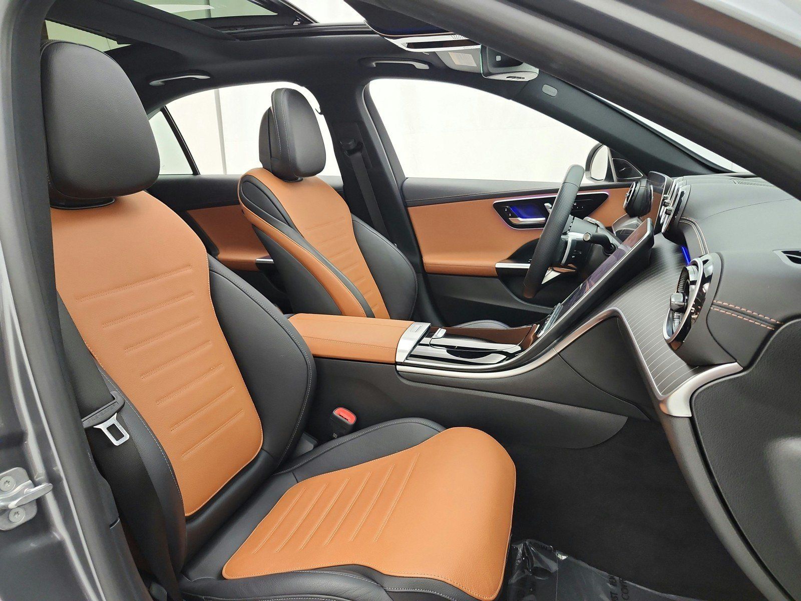 Used 2024 Mercedes-Benz C 300 4MATIC Sedan image 20
