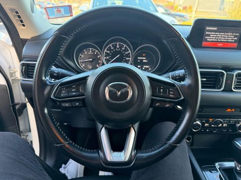 Used 2018 MAZDA CX-5 Touring w/ Preferred Equipment Package image 17
