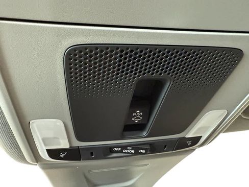 New 2026 Acura Integra FWD image 19