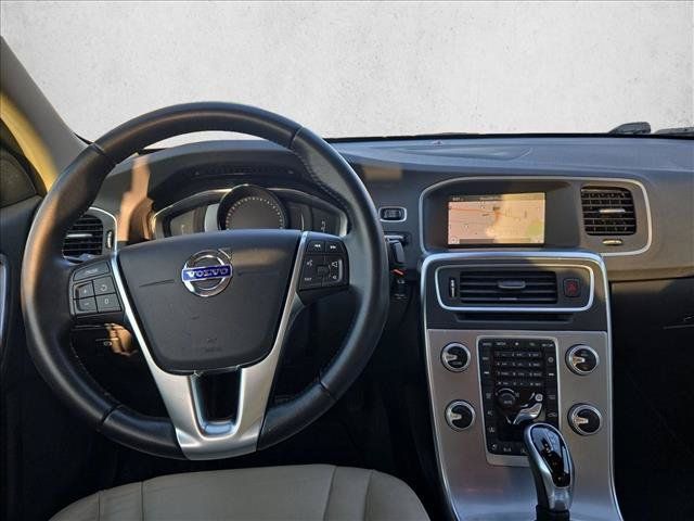 Used 2017 Volvo S60 T5 Inscription FWD image 13