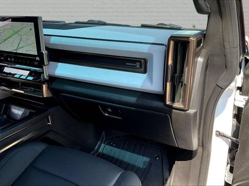 Used 2023 GMC Hummer EV Edition 1 AWD/4WD image 17