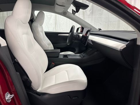Used 2024 Tesla Model Y Performance AWD/4WD image 55