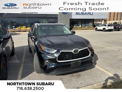 Used 2024 Toyota Highlander XLE