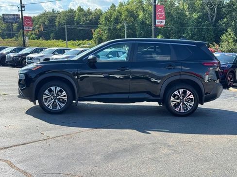 Certified 2022 Nissan Rogue SV AWD/4WD image 6
