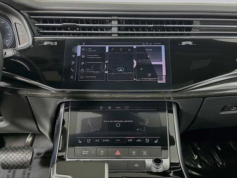 Certified 2025 Audi Q7 2.0T Premium Plus w/ Premium Plus Package AWD/4WD image 13