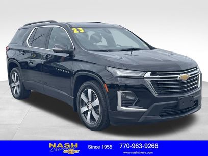 Used 2023 Chevrolet Traverse LT w/ LT Premium Package