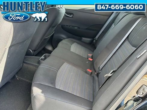 Used 2024 Nissan Leaf S image 12