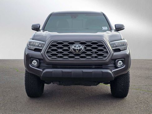 Used 2022 Toyota Tacoma TRD Off-Road image 8